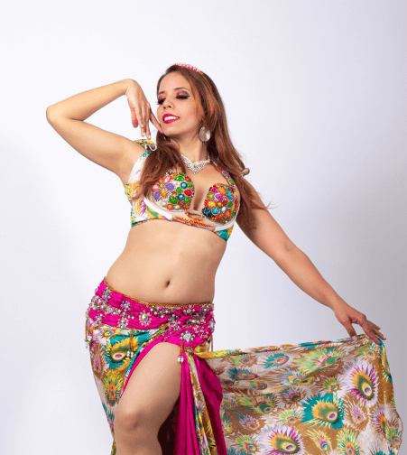 Hooriya Al Meira, Directora & Fundadora